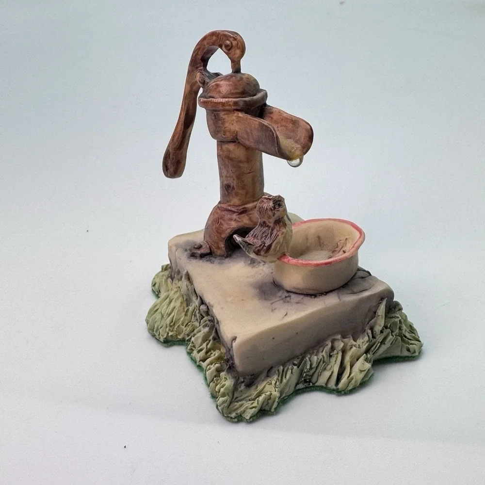 Lowell Davis THIRSTY? & DRY HOLE Bird Jug Crock Water Pump Figurine LOT 2 Schmid